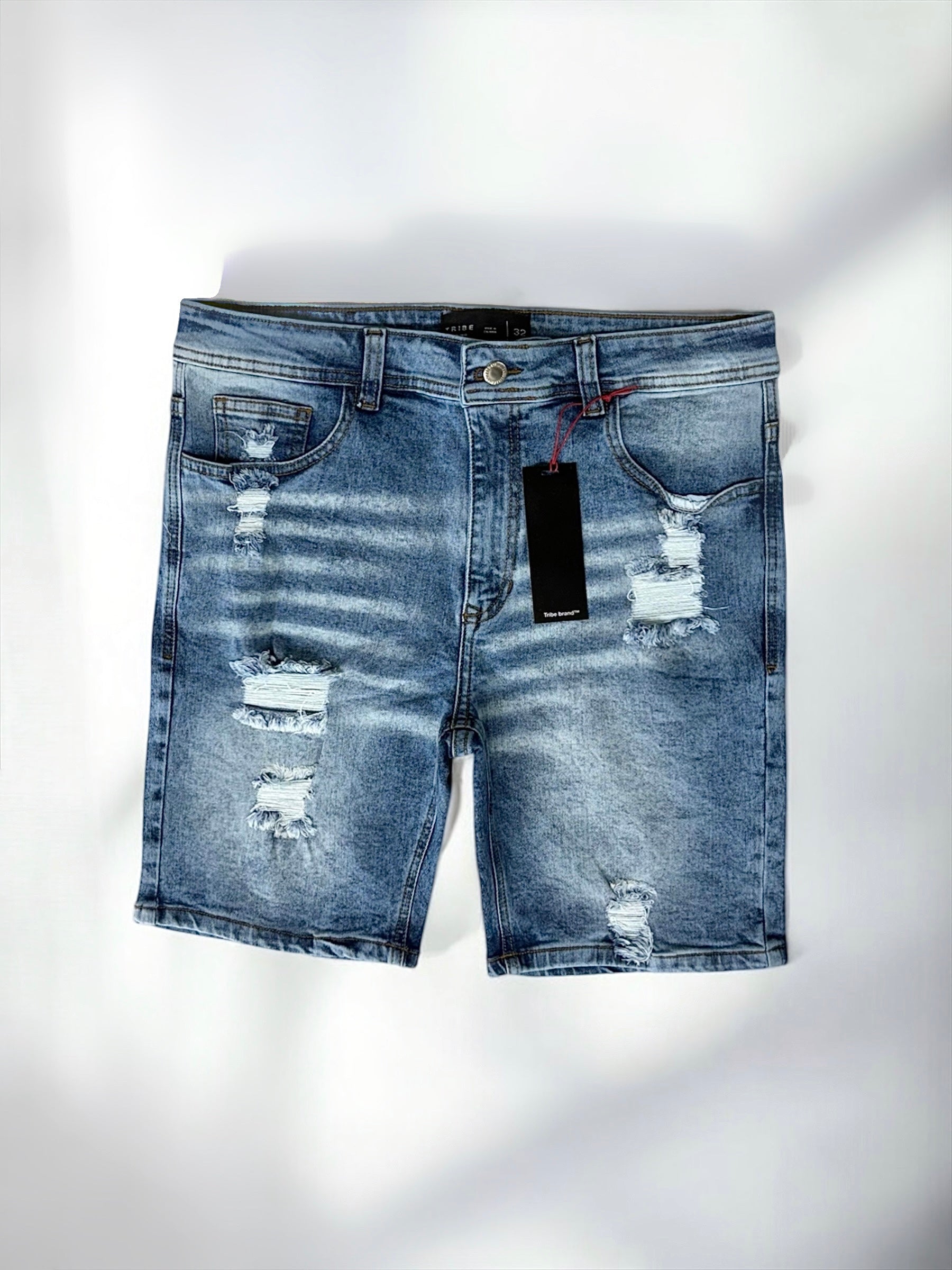 BERMUDA DENIM CLARA CON ROTOS