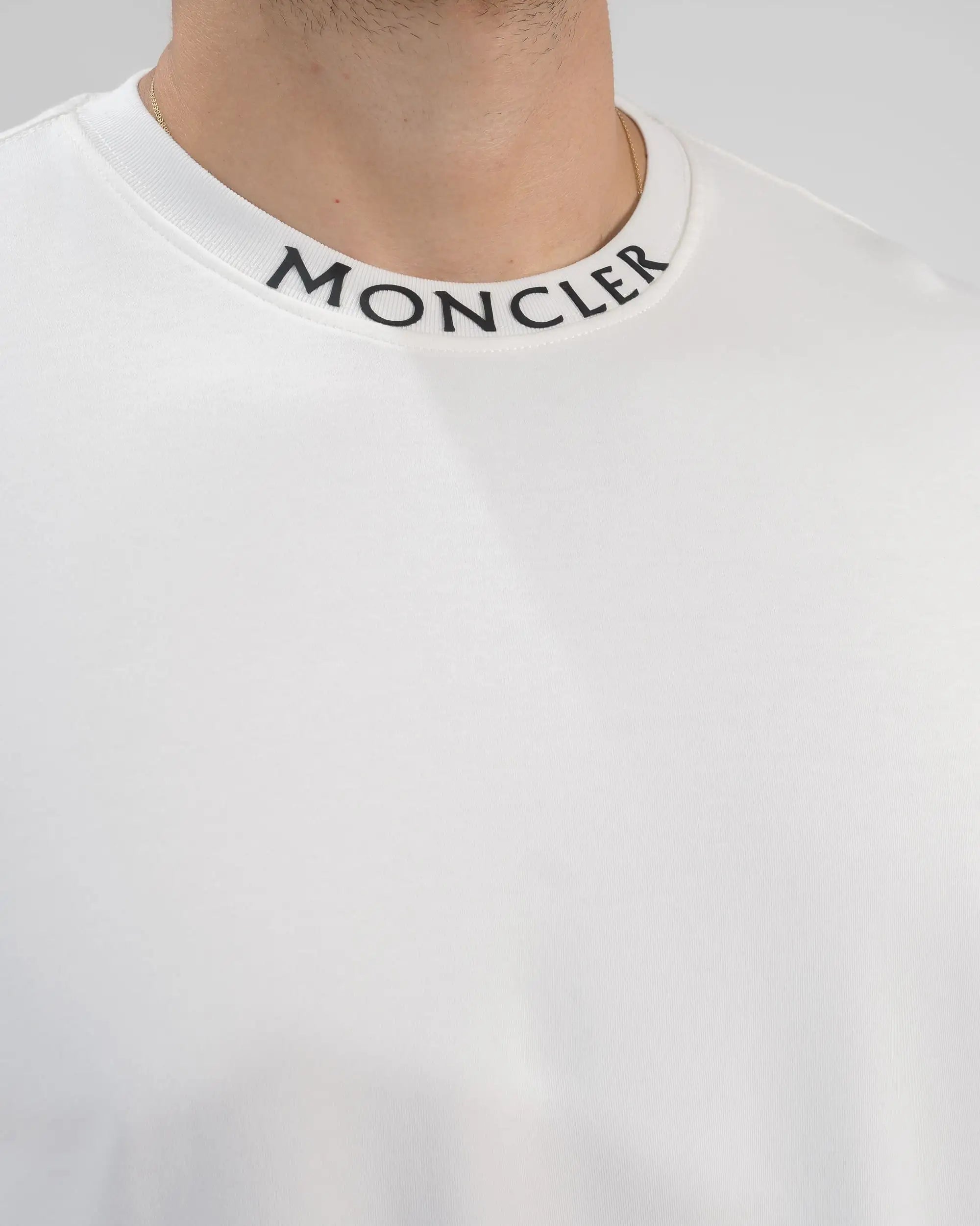 CAMISETA BLANCA MNR  vzatsv-mf.myshopify.com