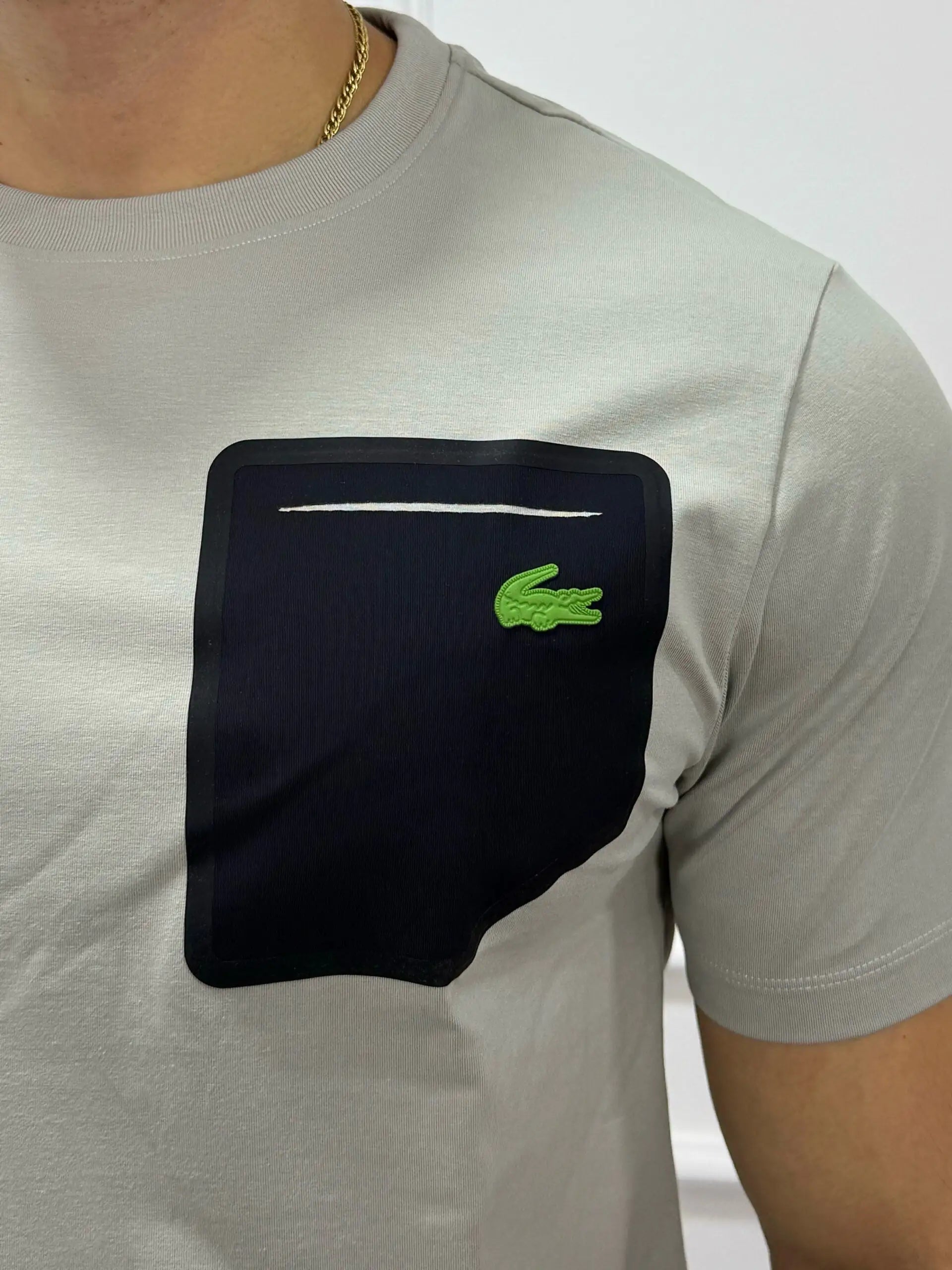 CAMISETA GRIS BÁSICA CON BOLSILLO LCT  vzatsv-mf.myshopify.com