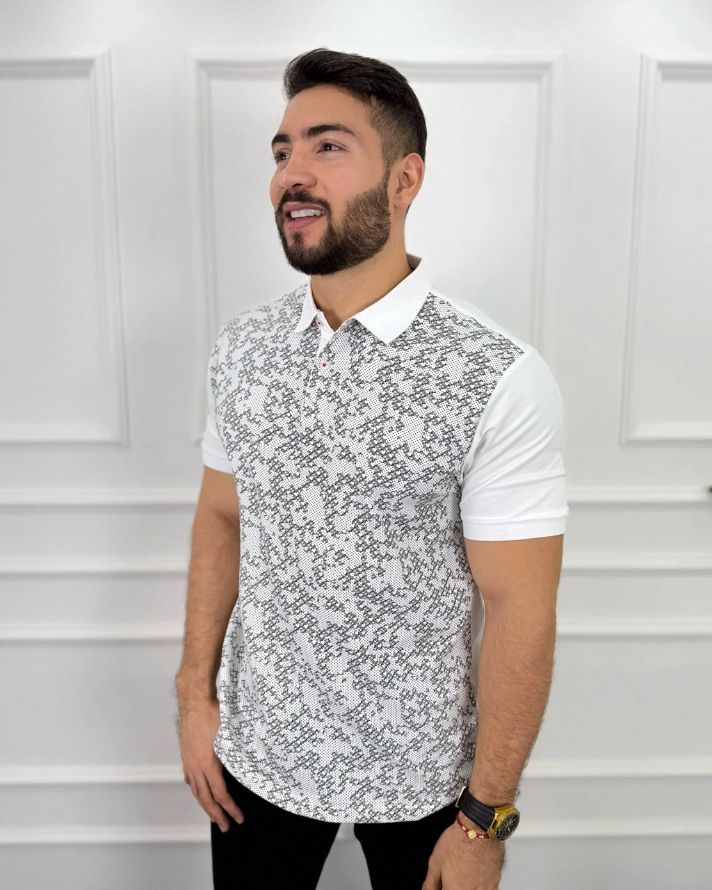 Camisa tipo polo para hombre con estampado geométrico, corte moderno y tela de alta calidad