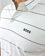 Camisa tipo polo blanca con rayas negras y logo BOSS, ropa masculina de calidad premium