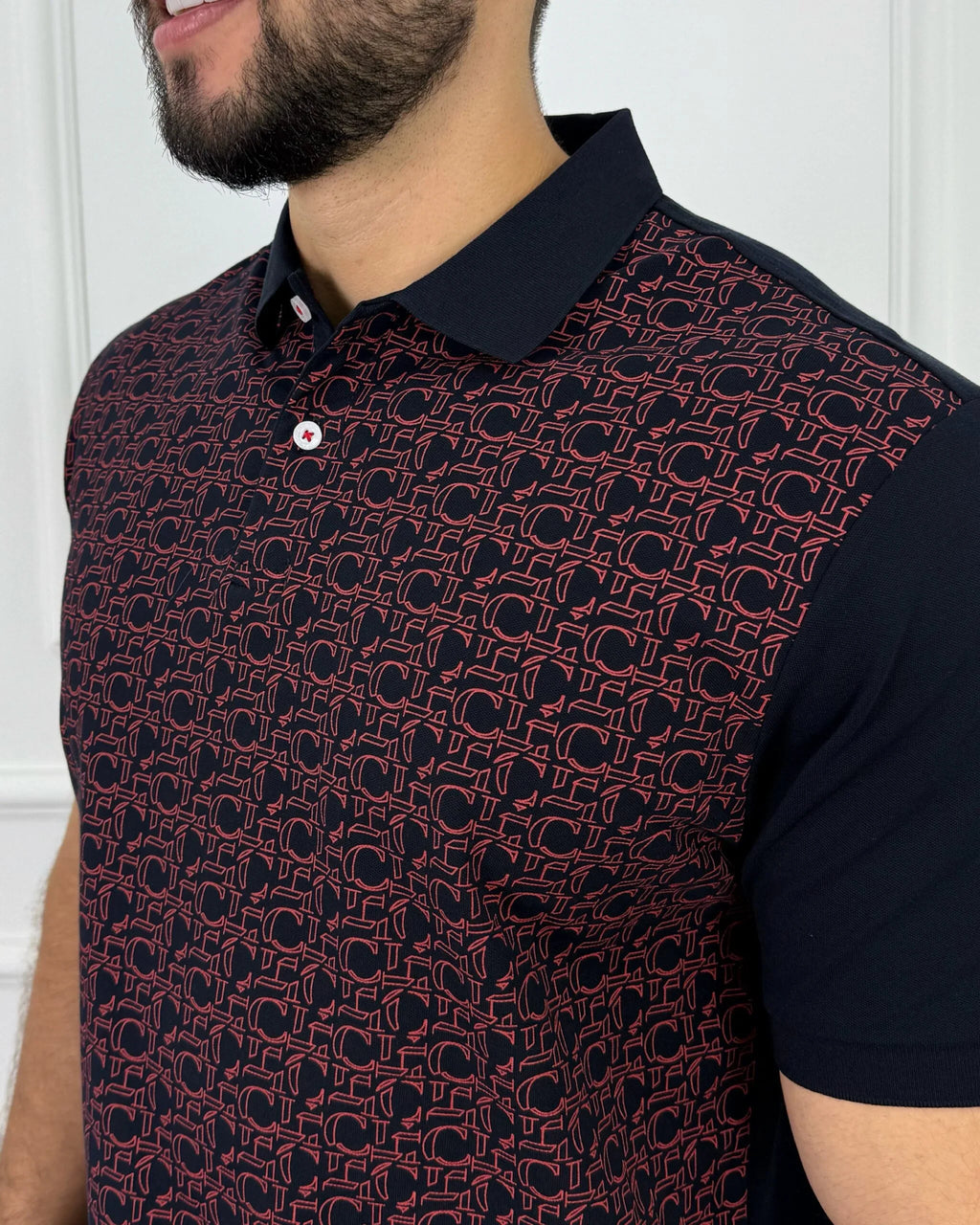 Camisa polo hombre estampado moderno, cuello clásico, tela premium, estilo urbano y elegante