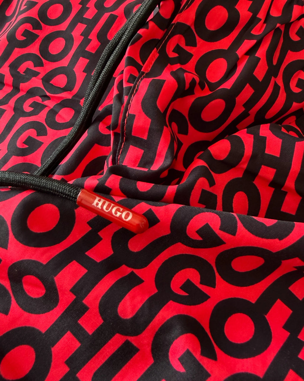 PLAYERA HG ICON ROJA